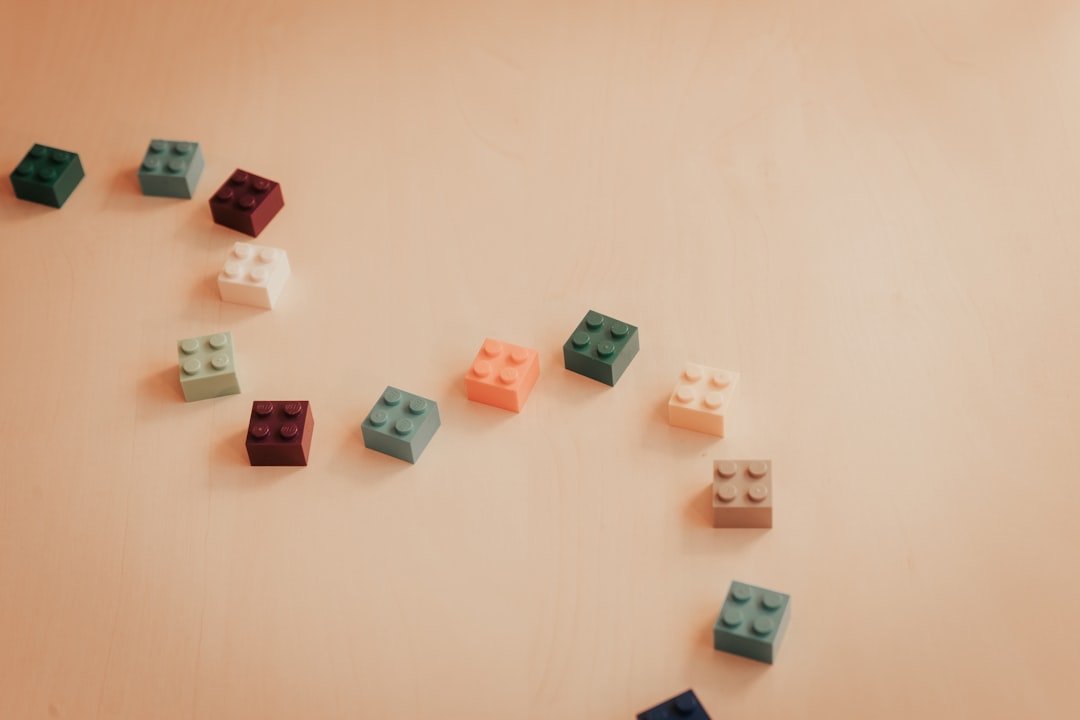 巴彦淖尔乌拉特村镇银行小微贷款产品利率与期限对比分析